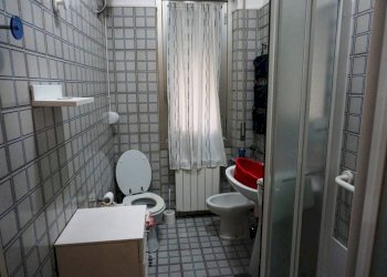 Bagno - Trilocale via Carlo Rota, 6, Genova (zona Sampierdarena) - foto 14