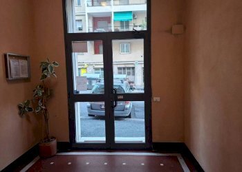 Interno palazzo - Bilocale corso Luigi Andrea Martinetti, 58, Genova (zona Sampierdarena) - foto 17