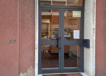Ingresso - Bilocale corso Luigi Andrea Martinetti, 58, Genova (zona Sampierdarena) - foto 19