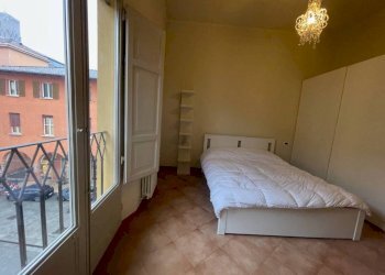 Camera da letto - Bilocale Bologna (zona Centro Storico) - foto 9