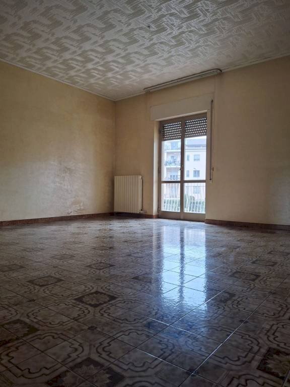 Salone - Quadrilocale via Alcide De Gasperi, San Giorgio del Sannio - foto 2