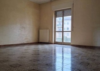 Salone - Quadrilocale via Alcide De Gasperi, San Giorgio del Sannio - foto 2