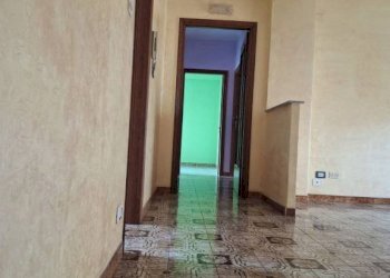 Corridoio - Quadrilocale via Alcide De Gasperi, San Giorgio del Sannio - foto 5