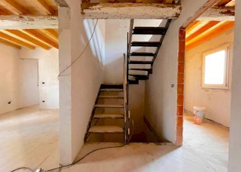 Scala - Villa via Chiesa di Viadagola, Granarolo dell'Emilia - foto 14