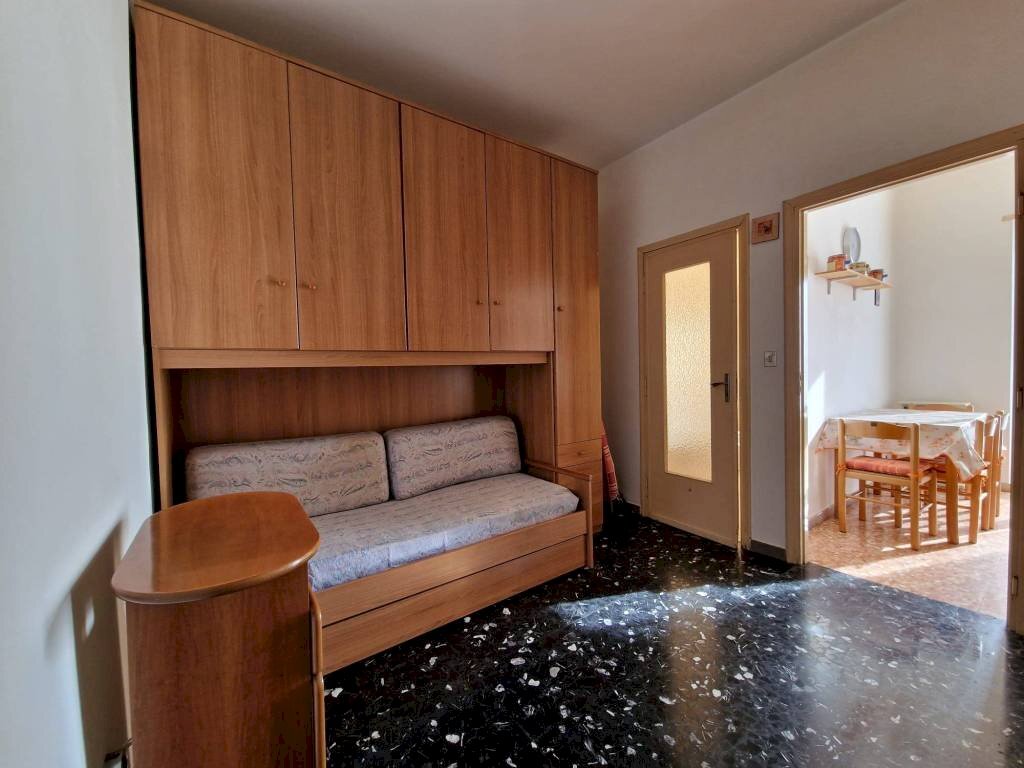 Soggiorno - Appartamento via Brigata Cagliari, Pinerolo - foto 3