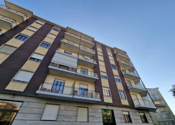 Facciata - Appartamento via Brigata Cagliari, Pinerolo - foto 1