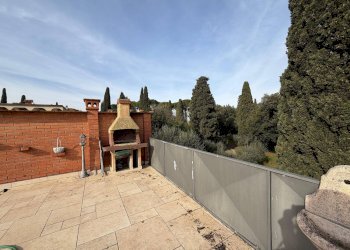 Foto 1 - Trilocale via san lorenzo
 
28, Signa - foto 1