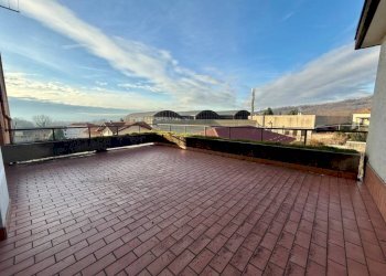 Terrazzo - Quadrilocale via Martiri della Libertà, 95, Occhieppo Inferiore - foto 4