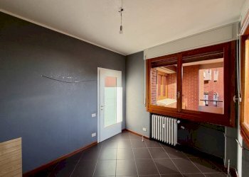 Camera da letto - Trilocale via Pier Giorgio Frassati, 3, Pollone - foto 24