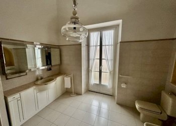 Bagno - Appartamento piazza 1 Maggio, 10, Biella - foto 29