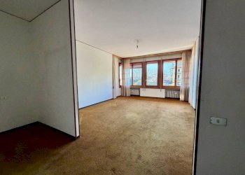 Salone - Appartamento via Pier Giorgio Frassati, 3, Pollone - foto 13