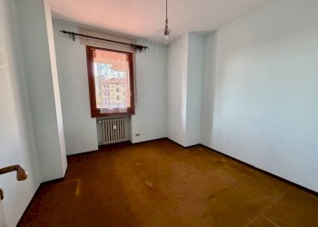 Camera da letto - Appartamento via Pier Giorgio Frassati, 3, Pollone - foto 29