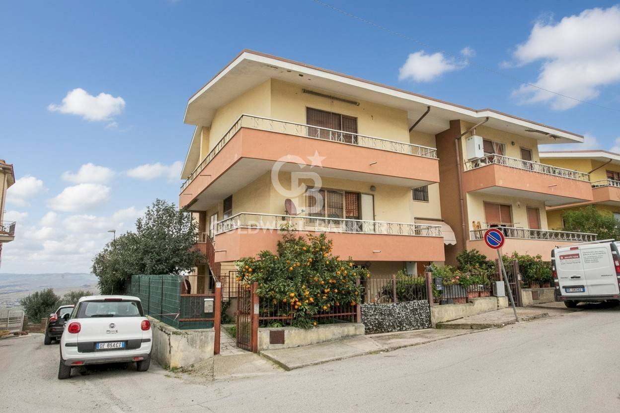 Foto 3 - Quadrilocale Via Fabio Nannarelli
 
1, Tarquinia - foto 3