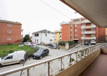 Foto 9 - Quadrilocale Via Fabio Nannarelli
 
1, Tarquinia - foto 9