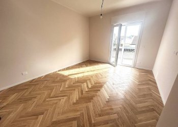 Camera da letto - Trilocale piazza Luigi della Noce, 9, Bitonto - foto 2