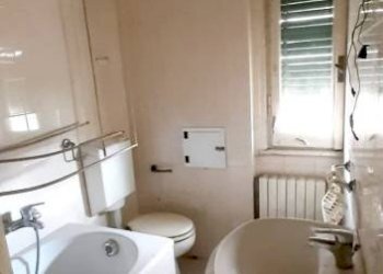 Bagno - Appartamento via Berthoud, 194, Serravalle Scrivia - foto 7