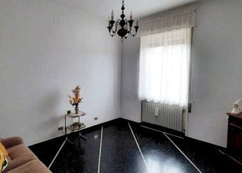 Camera da letto - Trilocale via Berthoud, 194, Serravalle Scrivia - foto 6