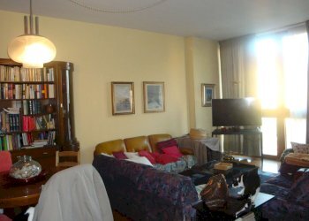 salone 1 - Trilocale corso Corso Peschiera, 221, Torino (zona San Paolo) - foto 4