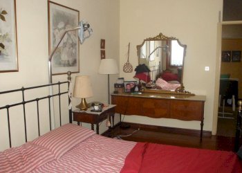 camera letto 1 - Trilocale corso Corso Peschiera, 221, Torino (zona San Paolo) - foto 9