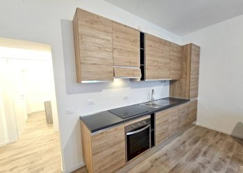 Cucina - Two-room apartment via San Pedrino, 3, Varese - photo 6