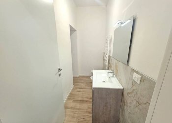 Bagno - Two-room apartment via San Pedrino, 3, Varese - photo 10
