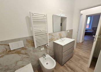 Bagno - Two-room apartment via San Pedrino, 3, Varese - photo 13