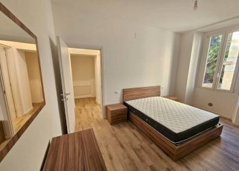 Camera da letto - Two-room apartment via San Pedrino, 3, Varese - photo 16