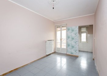 camera - Three-room apartment Val della Torre
 
111, Torino - photo 2
