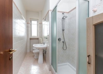 bagno - Bilocale Potenza
 
99, Torino - foto 17