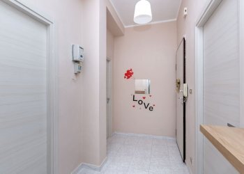 corridoio - Three-room apartment Pianezza
 
94, Torino - photo 5