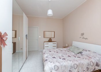 camera da letto - Three-room apartment Pianezza
 
94, Torino - photo 12