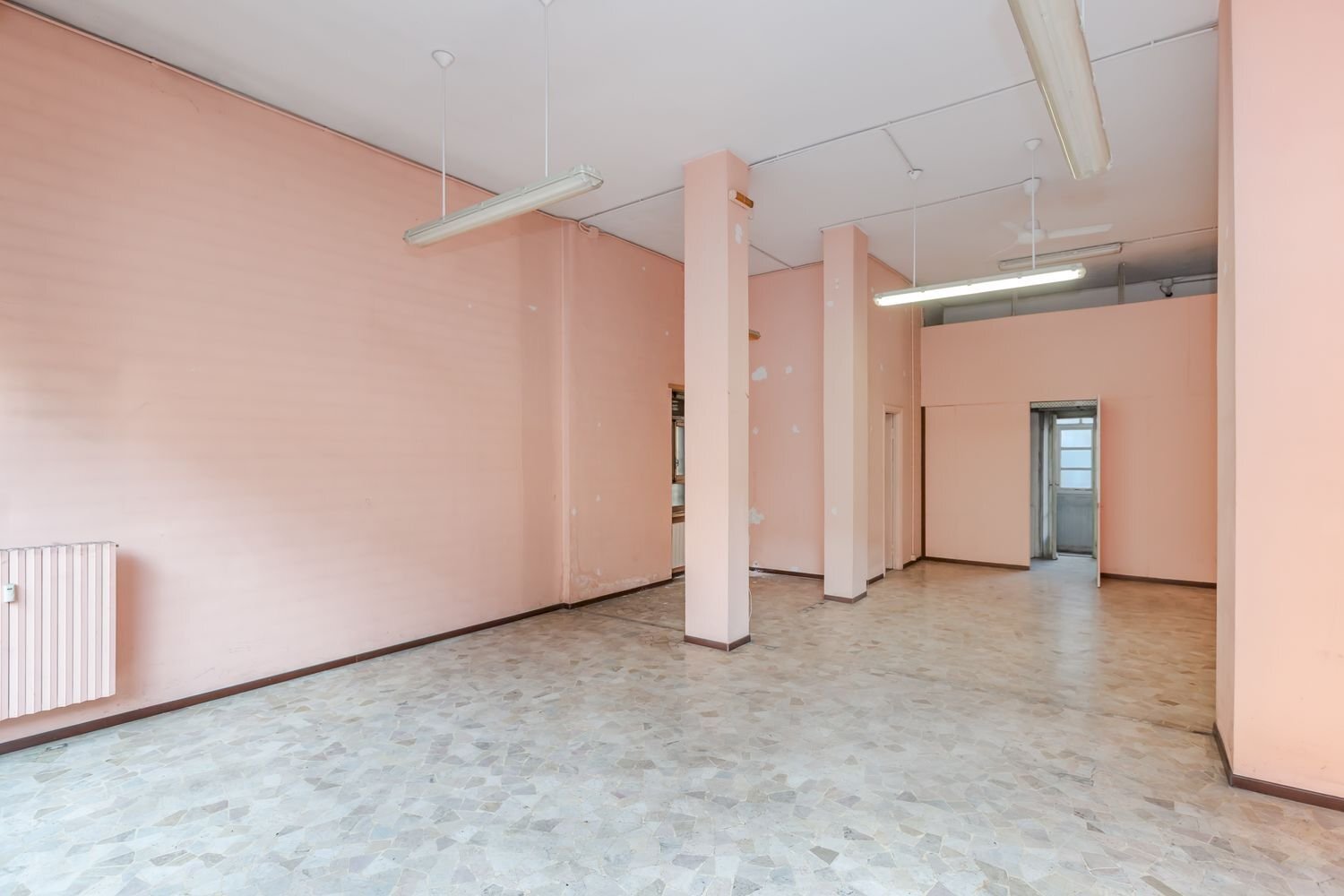 camera - Commercial Premises Via Verolengo
 
184, Torino - photo 2