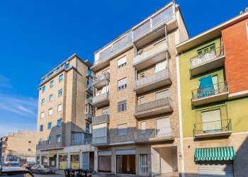 vista - Commercial Premises Via Verolengo
 
184, Torino - photo 1