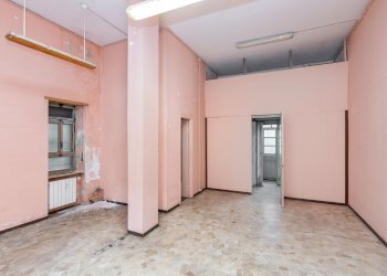 camera - Commercial Premises Via Verolengo
 
184, Torino - photo 7