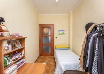 camera da letto - Three-room apartment Forlì
 
22, Torino - photo 9