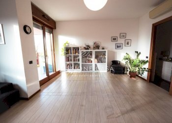 Foto 5 - Quadrilocale Via Roma
 
25, Segrate - foto 4