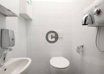 Bagno - Negozio via Renato Martorelli, 96, Torino (zona Rebaudengo) - foto 32