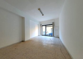 Foto 1 - Warehouse via Francesco Paglia, Catanzaro - photo 1