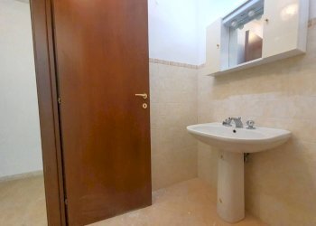 Foto 7 - Warehouse via Francesco Paglia, Catanzaro - photo 7