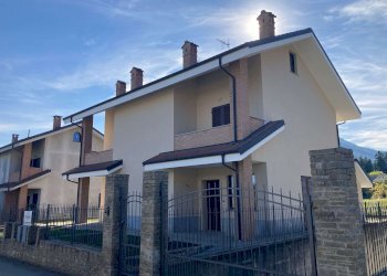 whatsapp image 2026-01-26 at 14.54.21 (4) - Villa Bifamiliare via Gianavello, 57/12, Luserna San Giovanni - foto 2