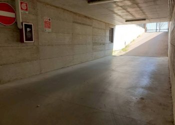 Ingresso - Magazzino via Rita Levi Montalcini, 1, Riva presso Chieri - foto 3