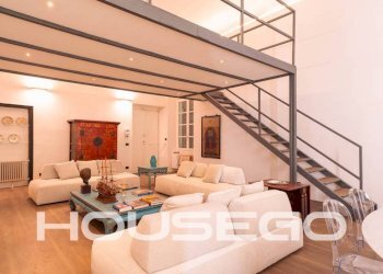 Salone - Trilocale via San Luca, 3b, Genova (zona Centro Storico) - foto 6