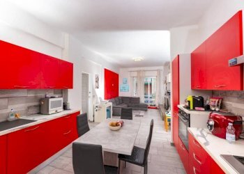 Cucina - Quadrilocale via Terpi, 35, Genova (zona Molassana) - foto 5