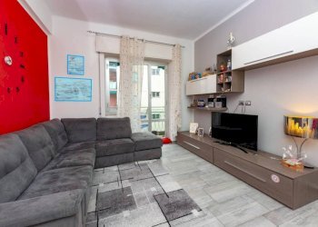 Soggiorno - Quadrilocale via Terpi, 35, Genova (zona Molassana) - foto 8