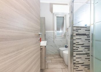 Bagno - Quadrilocale via Terpi, 35, Genova (zona Molassana) - foto 12