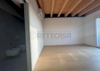 WhatsApp Image 2026-01-28 at 10.55.22 (7).jpeg - Attico Romano d'Ezzelino - foto 9