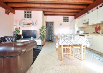 zona giorno - Quadrilocale Via Canova 6, Gambellara - foto 1