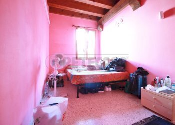 camera - Quadrilocale Via Canova 6, Gambellara - foto 9