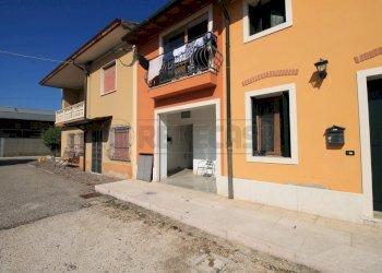 esterno - Trilocale Via Canova 6, Gambellara - foto 1