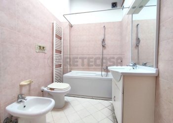 BAGNO - Three-room apartment Via Canova 6, Gambellara - photo 6